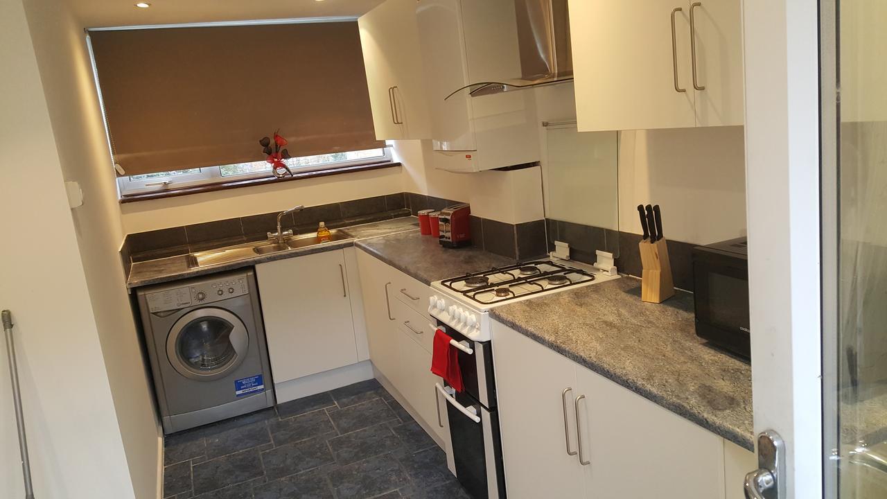 Vetrelax Basildon Newly Refurbished 3Bed House Aparthotel Eksteriør bilde