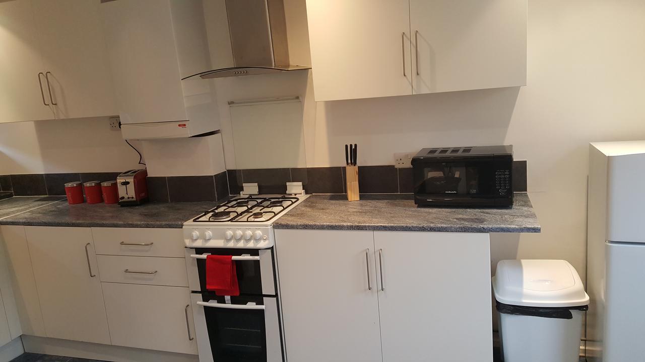 Vetrelax Basildon Newly Refurbished 3Bed House Aparthotel Eksteriør bilde