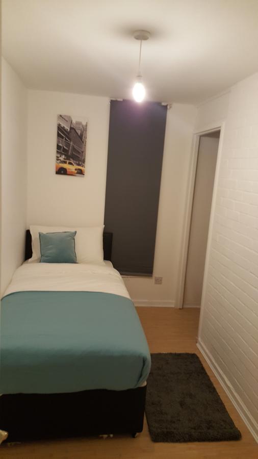 Vetrelax Basildon Newly Refurbished 3Bed House Aparthotel Eksteriør bilde